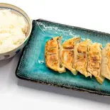 あぐー豚ぎょうざ(5個) 大盛りライスセット（沖縄居酒屋81-31）