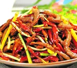 干煸牛肉丝 (四川風牛肉炒め)（中華料理 阿里香）