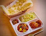 Happy bento Set (ハッピーベントセット) 2 Curry (2スペシャルカレー)（Apm Bhansa Ghar）