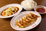 タレにこだわったよだれ鶏定食（大阪餃子専門店よしこ 大崎店）
