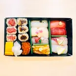 特選握り寿司(1人前) Special Nigiri Sushi (For 1 Person)（鮨うら山 栄離れ Sushi Urayama Sakaehanare）