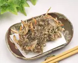 モズク天ぷら(1pices)（天ぷら なんくるみ Tenpura Restaurant Nankurumi）