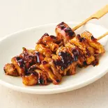 鶏皮串(2本)（居酒屋土間土間イオン新浦安店）
