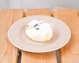 ブルーベリーとクリームチーズのスコーン（まちたね cafe＆book）