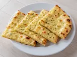 ガーリックナン/Garlic naan（インドカレー エベレスト•スパイスダイニング王子）
