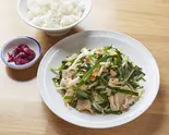 肉ニラ炒め定食 Meat & Garlic Chive Stir-Fry Set Meal(小次郎池袋店)