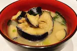 とろっと茄子のお味噌汁（おぼれタルタルチキン フェニックス 天下茶屋店）