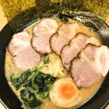 味噌チャーシュー麺（横浜ラーメン味王）
