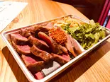 和牛の赤身ローストビーフ200g(ハーフもできます)（和牛赤身塊焼き 肉小屋 志村坂上店）