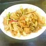 豚のホルモンと高菜炒め(Lòng Xào Dưa)（ベトナム料理モク屋木場店）