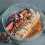 安納芋ペーストのアサイーボウル（＆OIMO TOKYO CAFE 中目黒店）