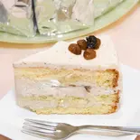 ラムレーズンケーキ（<ケーキとカフェのお店>Jazz Misty Cafe）