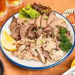 内臓盛り合わせ(新大久保韓国横丁 マポ豚足)