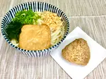 きつねうどん・かしわにぎりセット（【ましましOK】一番だしうどん たけ家）