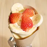 完熟いちごと完熟バナナのクレープ(Morning Fellow神楽坂)