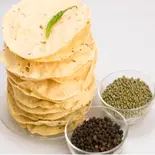 Papad パパド 3p（ネパールインド料理サラソティ Nepali Indian Restaurant Saraswati）