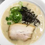 白丸と半チャーハン（タンメン満菜センモンテン）