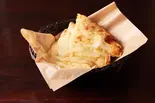 ゴルゴンゾーラチーズナン（カトマンドゥカリーPUJA六甲）