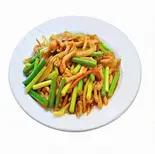 豚肉とニンニクの芽炒め（四川料理 酔盧）
