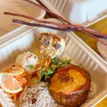 3種チーズのトマトハンバーグライス（Cafe＆EatOMP）