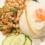 ガパオライス(豚・鶏)（FEIN bar＆kitchen）
