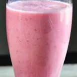 ストロベリーラッシー Straberry Lassi（インド料理 AYUSH）