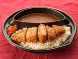 メンチカツカレー弁当（黒ブタかつれつ 大正亭）