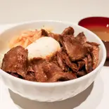 【弁当】“牛”焼肉弁当(サラダと小鉢付き)(RESTAURANT MAMA.)