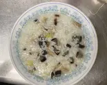 皮蛋おかゆPreserved egg gruel（中崋苑）