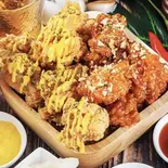 フライドチキンBOX（禾葉(カバ)タピオカ専門店）