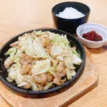 【人気NO.1】倍盛！ 国産ホルモン鉄板焼肉 定食(塩だれ)【辛みそ】（鉄板焼肉専門店 スタミナ亭）