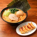 TUKASA赤丸と餃子セット（横濱とんこつ TUKASA 関内店）