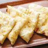 ジャガイモナン/Potato Naan(ムンバイカレー 蒲生四丁目店)