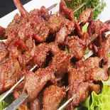 砂肝2本(孜然烤鸡胗2串)（四季香上野店）