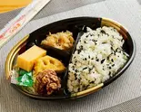 わかめご飯弁当 Wakame Seaweed Rice Bento Box（じゃぱん亭 草加長栄店）