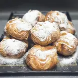 クロワッサンシュークリーム 1個（大國屋）