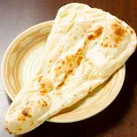 プレーンナン Plain Naan（インド料理ディビー）