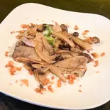 エリンギとしめじのバター醤油ソテー(ハチタイニ)