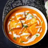 サヒパニールカレー sahi paneer curry buttr paneer curry(インドネパールレストランアムル)