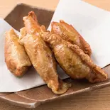 やみつき鶏皮餃子（東京夜市）