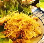 なんこつの唐揚げ フライドレモングラス風味（ベトナム料理店 ホイアン大阪店）