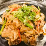 肉と玉ねぎの黒コショウ炒め Meat ＆ Onion Black Pepper Stir-Fry（中華料理ドラゴン）