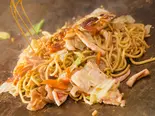ミックスソース焼きそば（大阪お好み焼きともくん家 新橋本店）