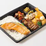 特撰幕の内弁当（ほっともっと 箱崎1丁目店）