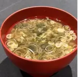 出汁からこだわった本格お味噌汁(丼ぶり・寿司・南青山すだち(ミシュランガイド掲載店による本格デリバリー))