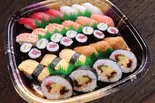 ファミリーセット18貫・巻[Family Set]（大起水産回転寿司 なノにわ店）