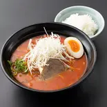 辛辛麺(半ライス付)（旨麺 こむぎや）