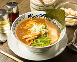 中華そば Chinese-style Noodles(東京豚骨拉麺ばんから 秋葉原店)