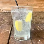 自家製アイスレモネード Homemade Lemonade（BONDICAFE NAKAMEGURO(ボンダイカフェ ナカメグロ)）