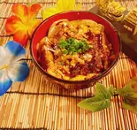味噌カツ卵とじ丼(おばんざいときしめん鯱)